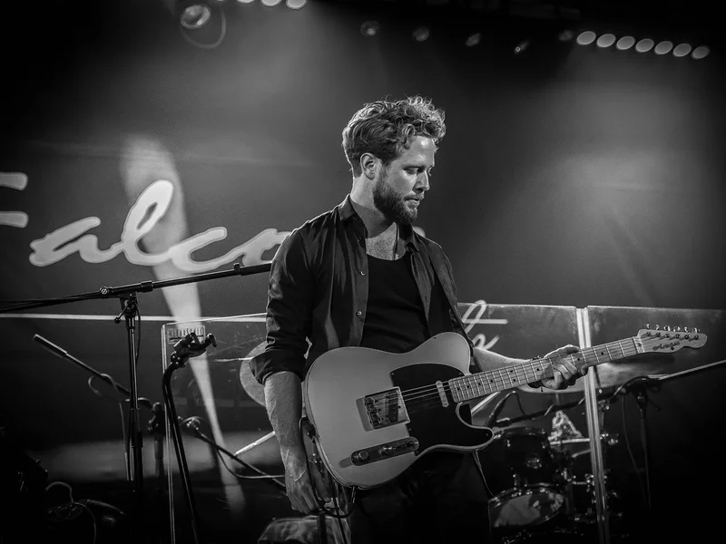 Partner: CARLO MENET  Musikproduzent / E-Gitarrist (BandScape)